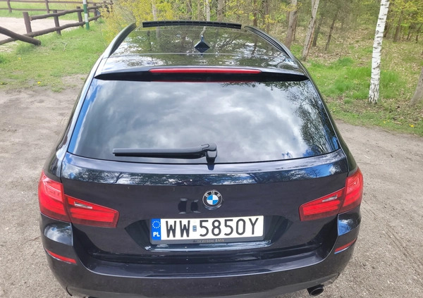 BMW Seria 5 cena 105550 przebieg: 158000, rok produkcji 2016 z Warszawa małe 379